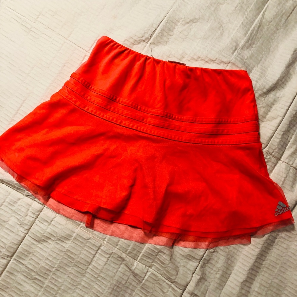 Girls Adidas tennis skirt. Girls Size 10